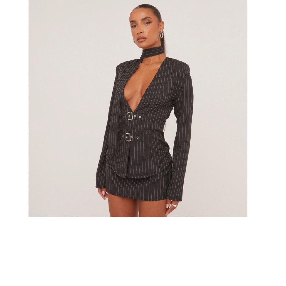EGO- PLUNGE DOUBLE BUCKLE TAILORED
BLAZER IN BLACK PINSTRIPE + Skirt Set